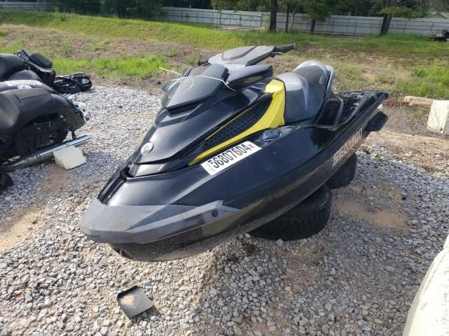 2016 Seadoo Boat