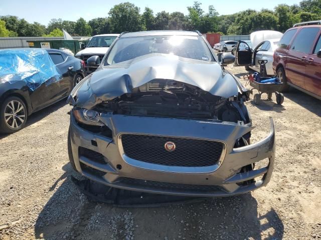 2018 Jaguar F-PACE Prestige