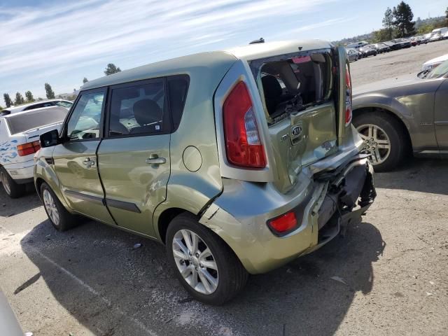 2013 KIA Soul +