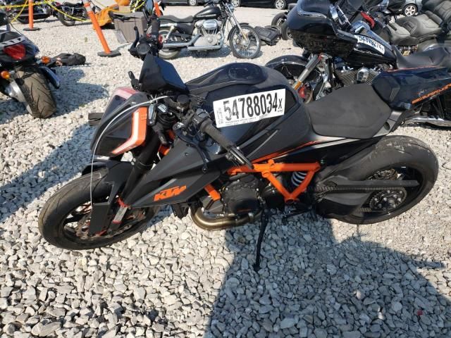 2020 KTM 1290 Super Duke R