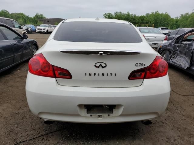 2011 Infiniti G25