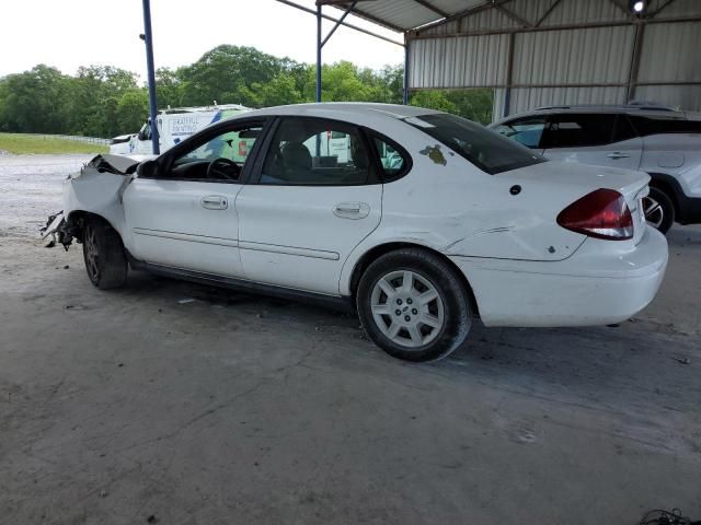 2006 Ford Taurus SE