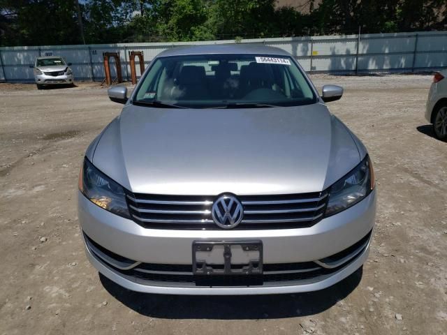 2015 Volkswagen Passat S