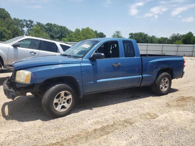 2005 Dodge Dakota SLT