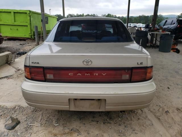 1992 Toyota Camry LE