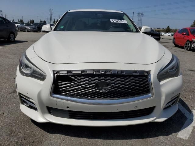 2016 Infiniti Q50 Premium