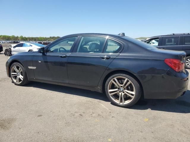 2012 BMW 750 XI