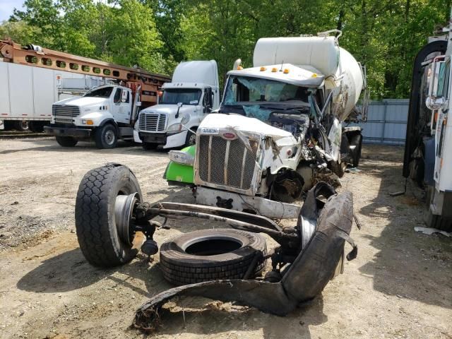 2019 Peterbilt 567