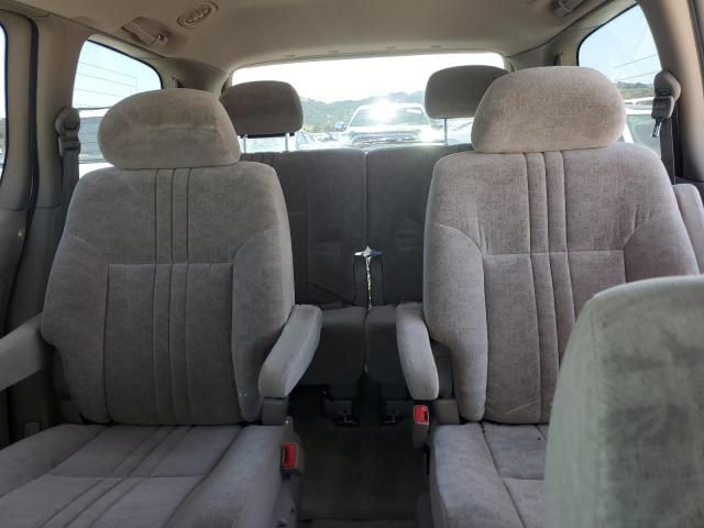 2001 Toyota Sienna LE