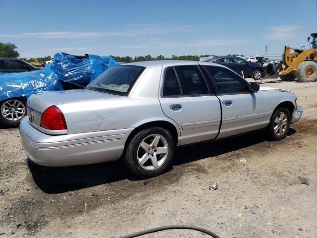 2003 Ford Crown Victoria LX