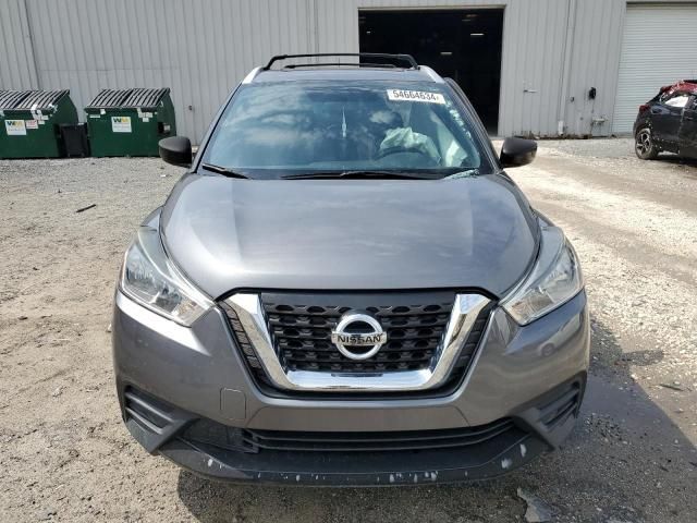 2018 Nissan Kicks S