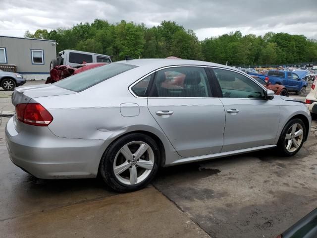 2013 Volkswagen Passat SE