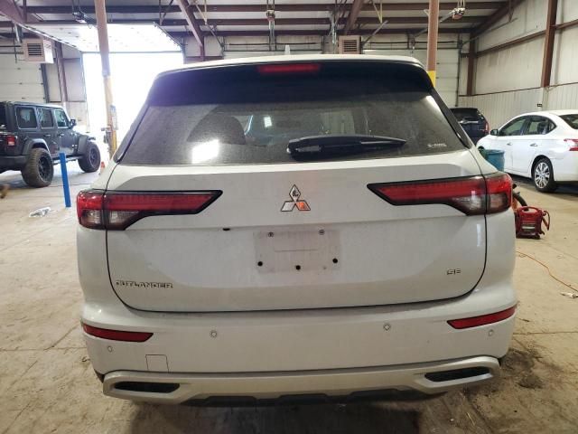 2022 Mitsubishi Outlander SE