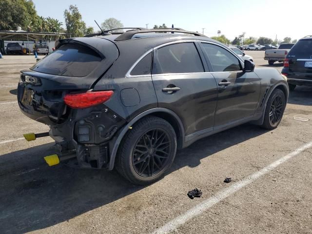 2011 Infiniti FX35