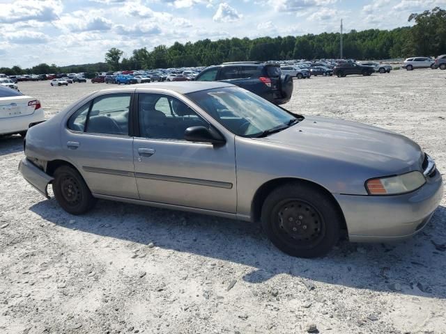 2000 Nissan Altima XE