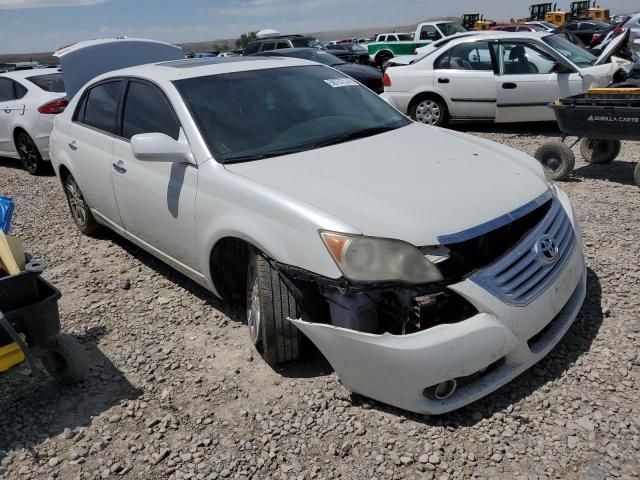 2010 Toyota Avalon XL