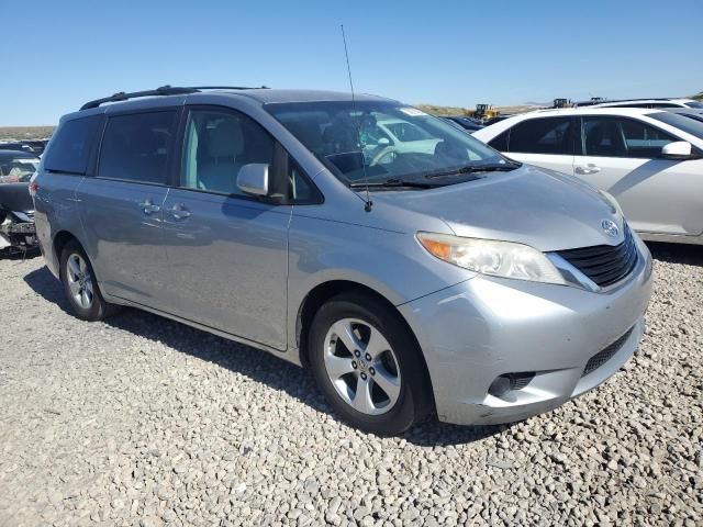 2011 Toyota Sienna LE