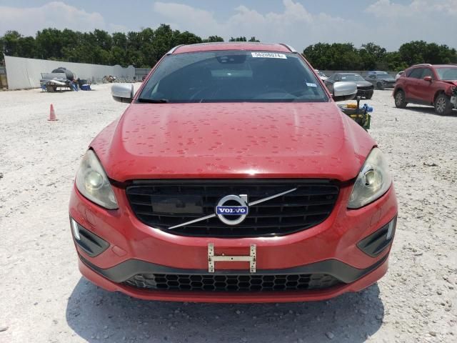 2017 Volvo XC60 T6 R-DESIGN Platinum