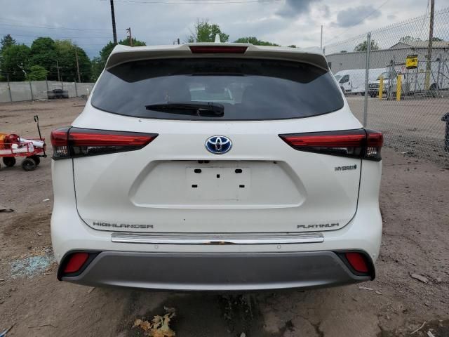 2021 Toyota Highlander Hybrid Platinum