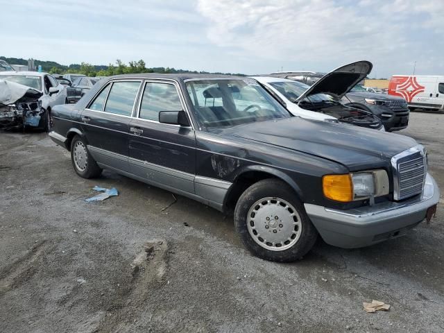 1986 Mercedes-Benz 560 SEL