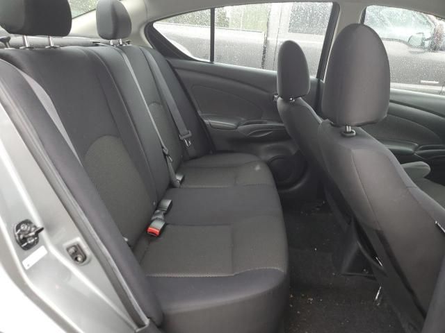 2013 Nissan Versa S