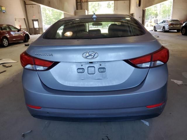 2015 Hyundai Elantra SE