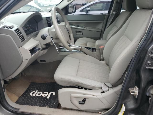 2006 Jeep Grand Cherokee Laredo