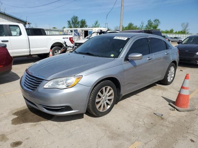 2013 Chrysler 200 Touring