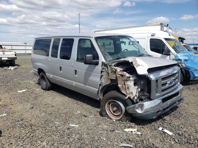 2011 Ford Econoline E350 Super Duty Wagon