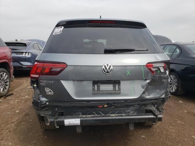 2018 Volkswagen Tiguan SE