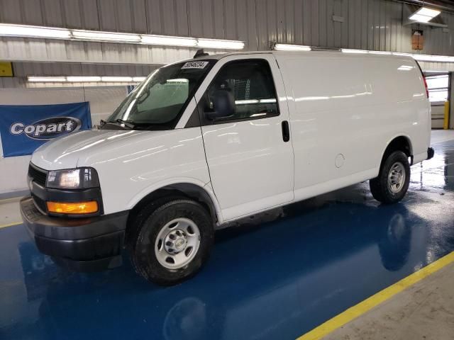 2022 Chevrolet Express G2500