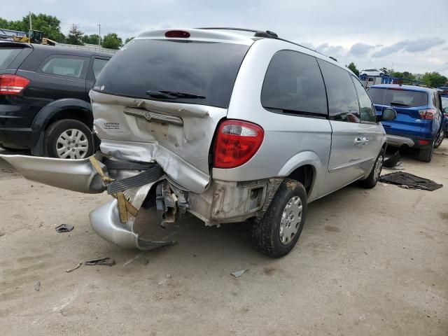 2003 Chrysler Town & Country LX