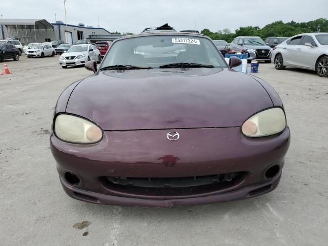 2000 Mazda MX-5 Miata Base