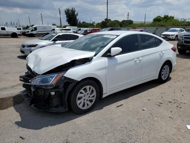 2019 Hyundai Elantra SE