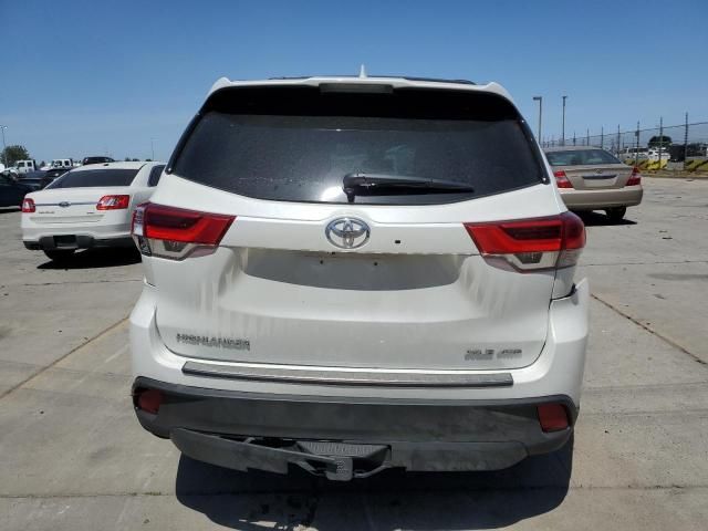 2019 Toyota Highlander SE