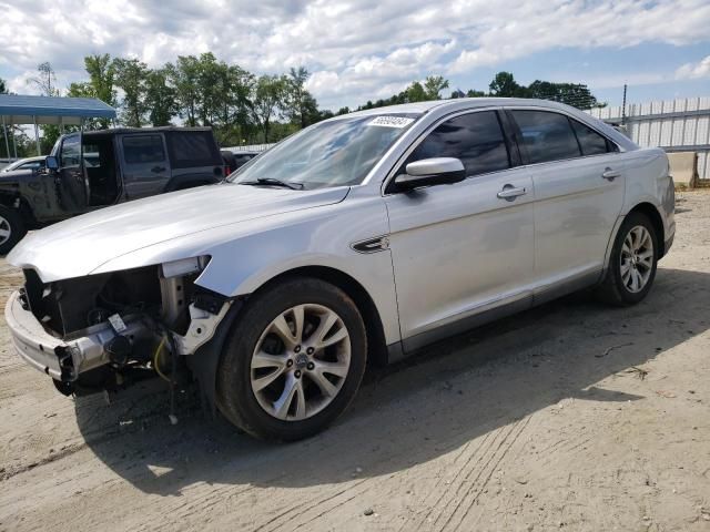 2011 Ford Taurus SEL