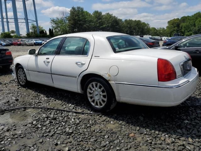 2007 Lincoln Town Car Signature