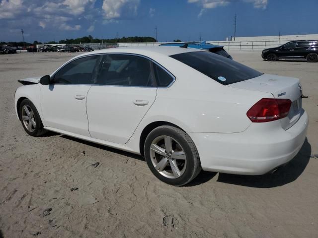 2012 Volkswagen Passat SE