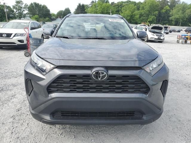 2020 Toyota Rav4 LE