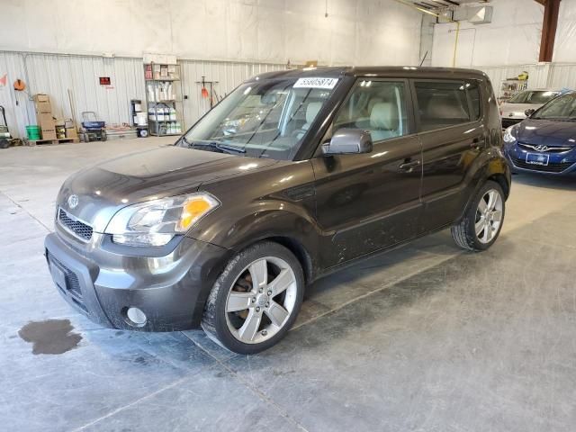 2011 KIA Soul +