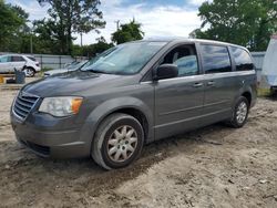 2010 Chrysler Town & Country LX en venta en Hampton, VA