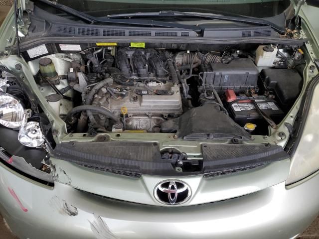 2008 Toyota Sienna CE