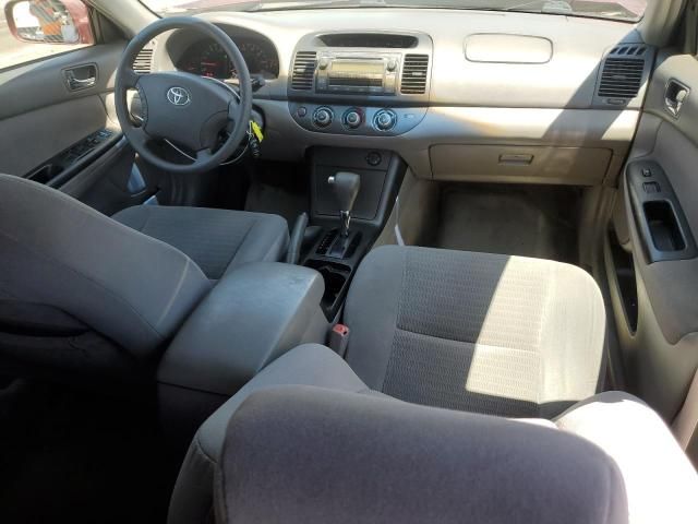 2005 Toyota Camry LE