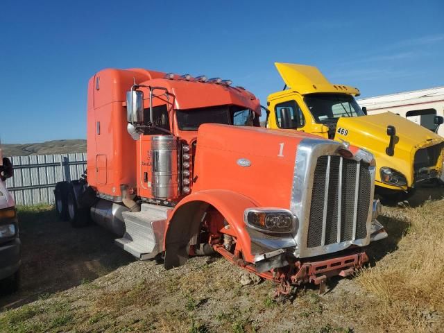 2021 Peterbilt 389