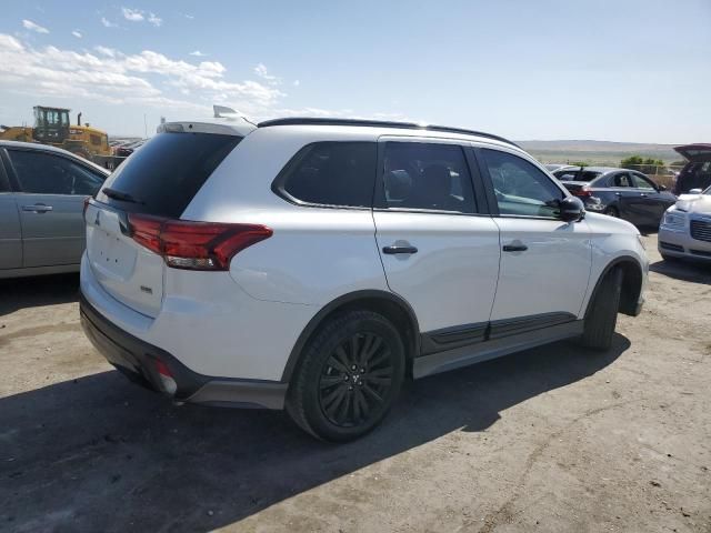 2020 Mitsubishi Outlander SE