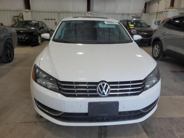 2013 Volkswagen Passat SE