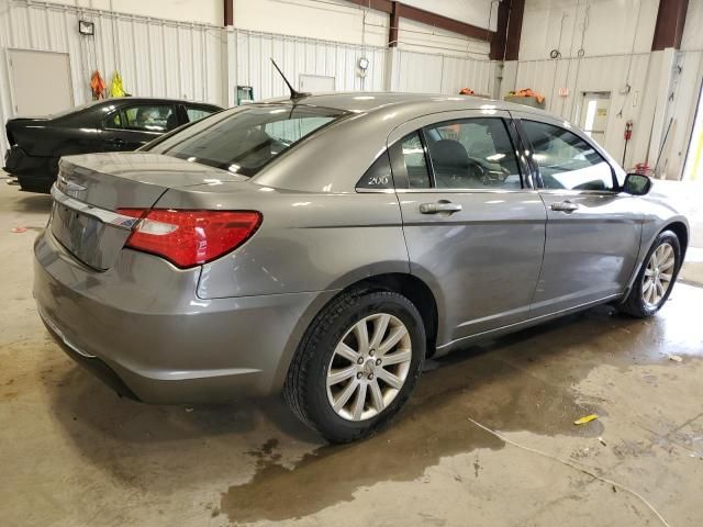 2012 Chrysler 200 Touring