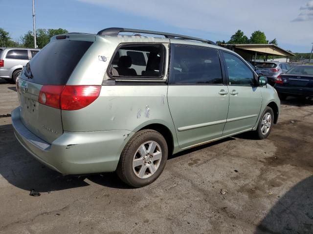 2006 Toyota Sienna CE