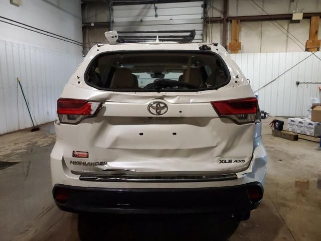 2019 Toyota Highlander SE