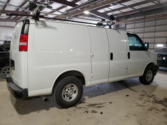 2020 Chevrolet Express G2500